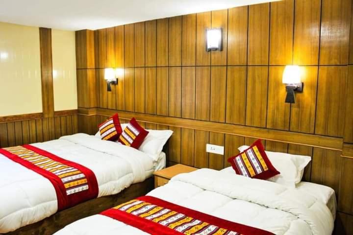 Hotel Grand Shambala Muktināth الغرفة الصورة